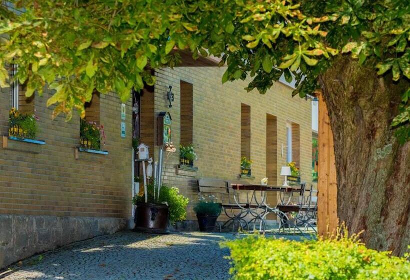 هتل Gasthof Pension Walther