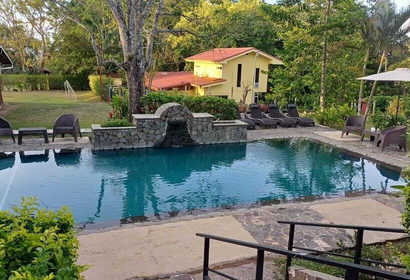 Отель Hacienda El Rodeo