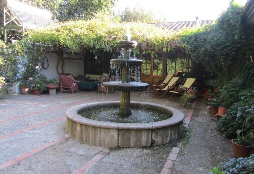 בית מלון כפרי Hacienda Santa Clara