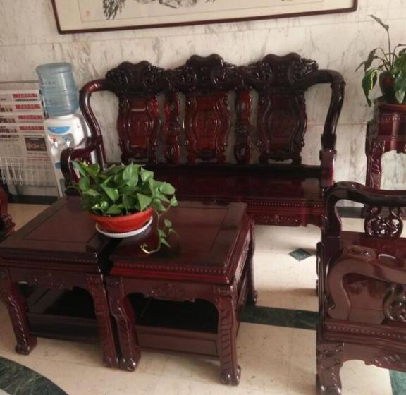 Junyi Hotel Shandong Qingdao Huangdao District Shiyou University