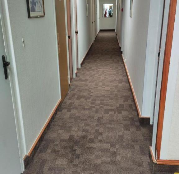 ホテル Le Nouveau Monde