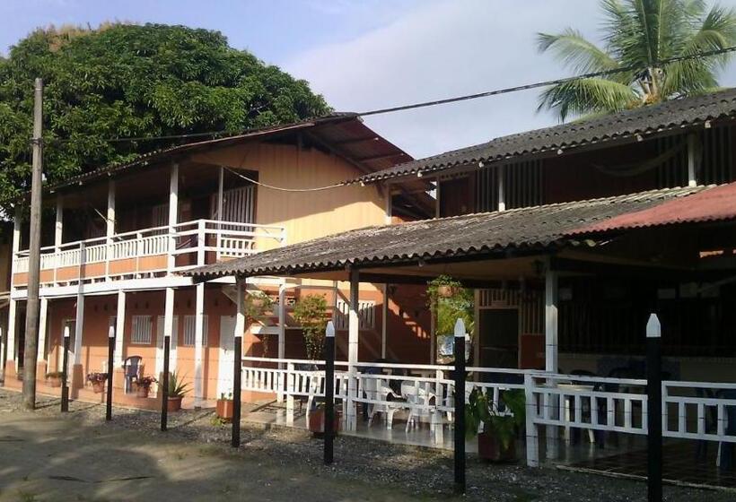 Отель Palmas Del Pacifico