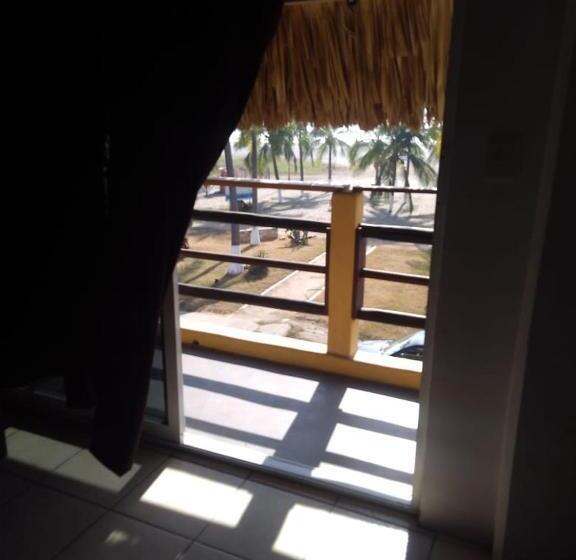 ホテル Papaya Surf