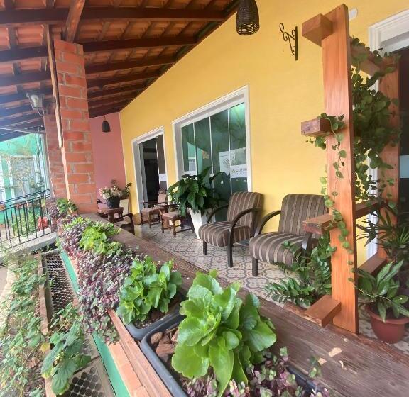 فندق Queiroz Palace