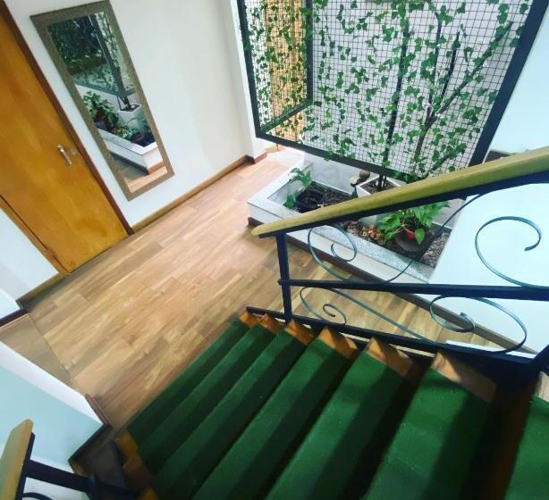 فندق Queiroz Palace