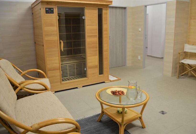 בית מלון כפרי Resort Erich