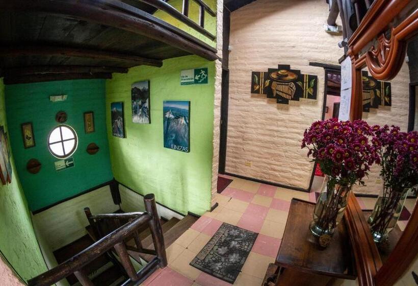 هتل Rondador Cotopaxi