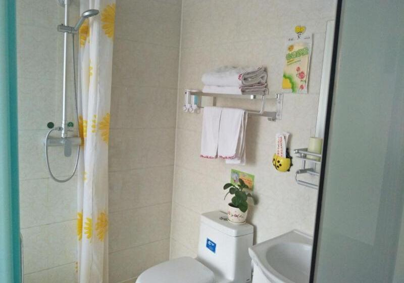 هتل Shell Taiyuan Xiaodian District Malianying Road Taiyuan Airport Station