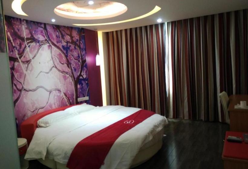 Thank Inn Chain Hotel Guangxi Yulin Xingye Bus Station