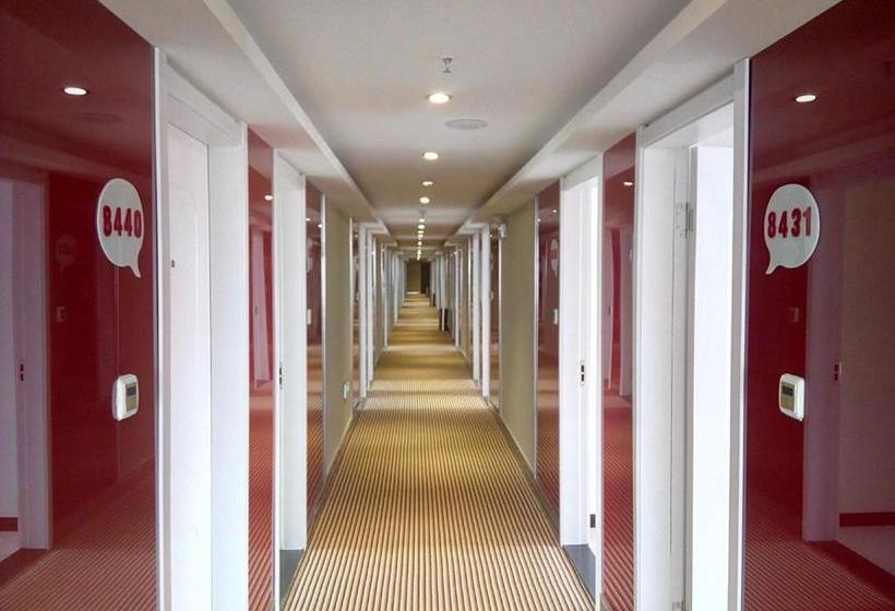 ホテル Thank Inn Chain  Shandong Yantai Xixiatao Village High Speed Railway Station