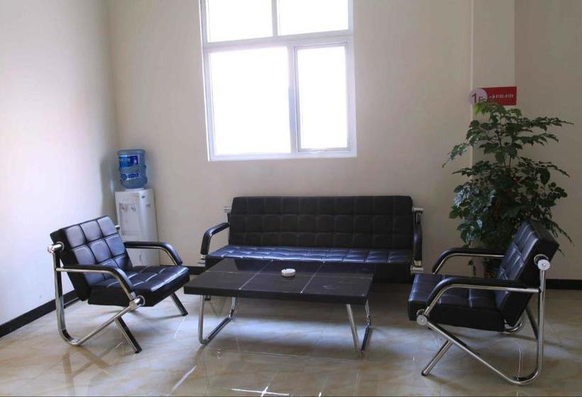 ホテル Thank Inn  Sichuan Ya An Hanyuan County Jiuxiang Bus Station