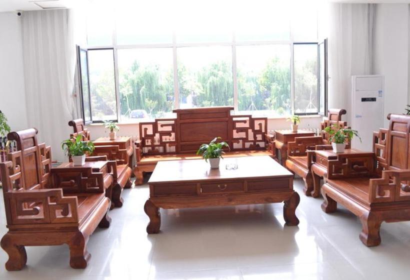 Thank Inn Chain Hotel Yishui Bus Station