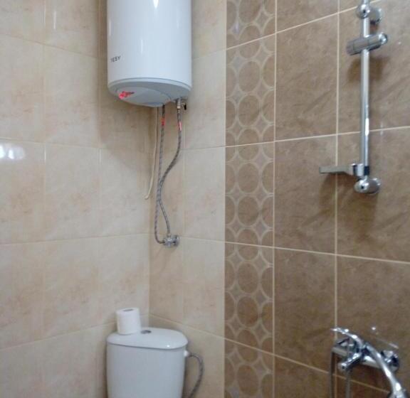 בית מלון כפרי Toni