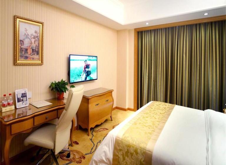 호텔 Vienna Shanghai Meilanhu Metro Station