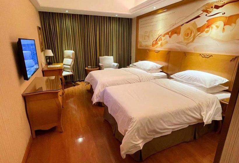 호텔 Vienna Shanghai Meilanhu Metro Station