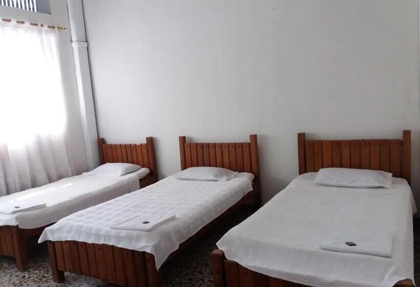 Отель Villa De Las Palmas