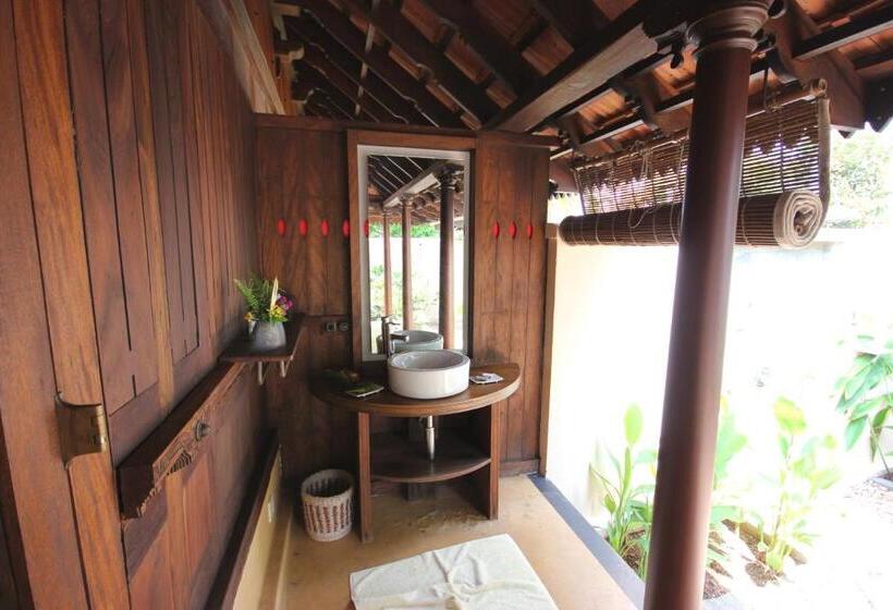 酒店 Vismaya Lake Heritage