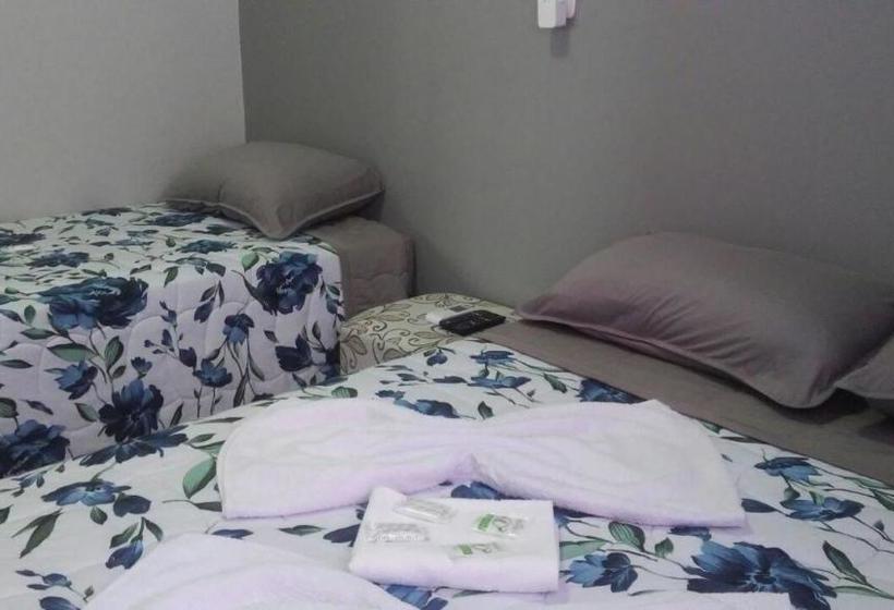 פנסיון Aquariu's Pousada E Restaurante