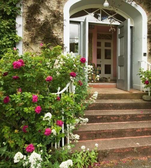 بنسيون Chipperkyle Country House B&b