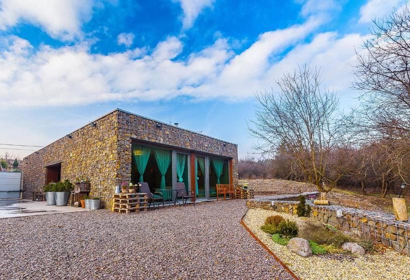 פנסיון Ezererdő Vendégház