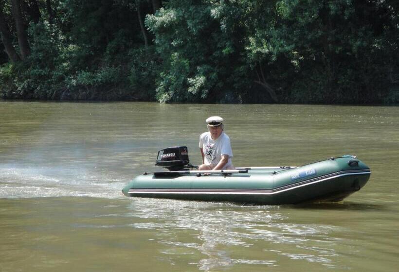 ペンション ágóc Vendégház