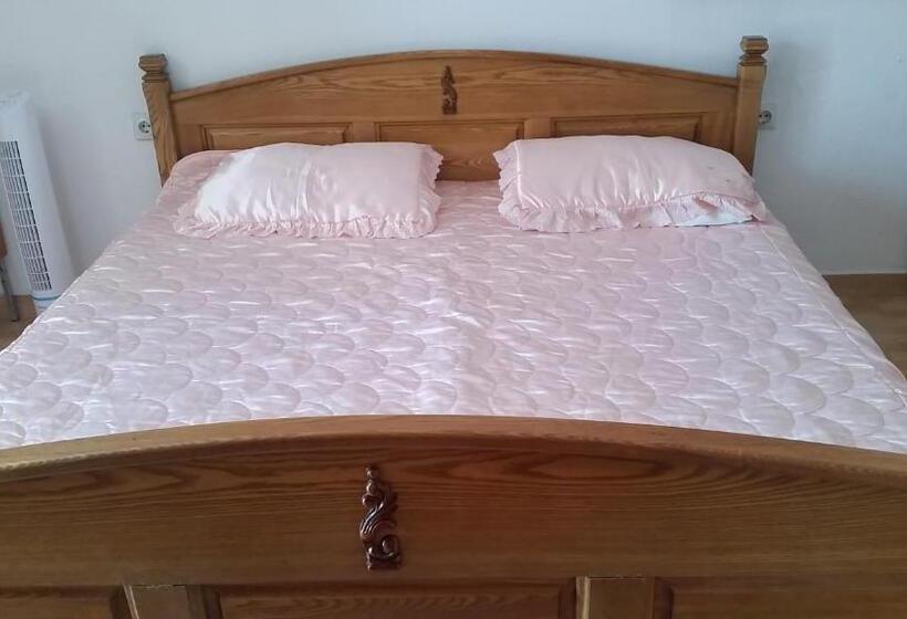 پانسیون Guesthouse Ada