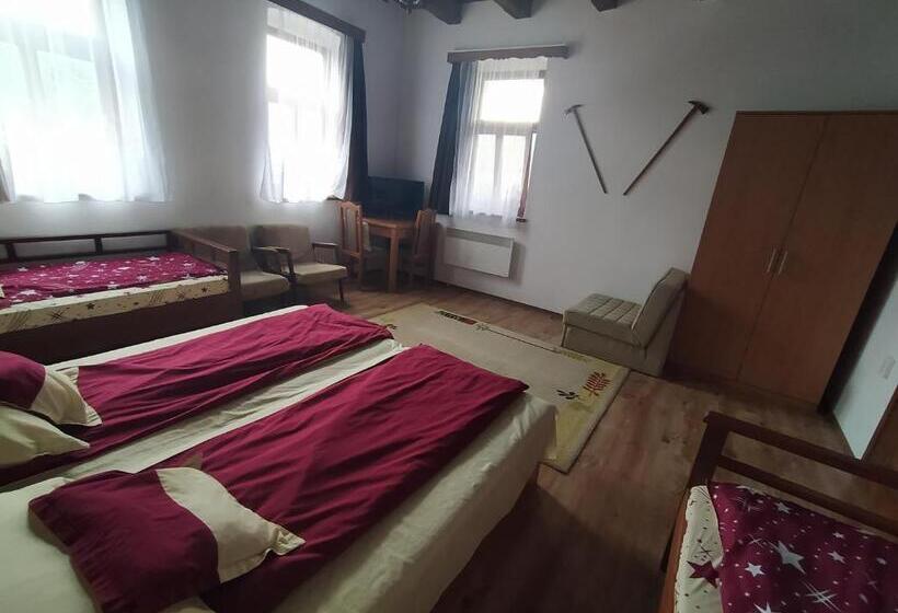 Пансион Heni Vendégháza