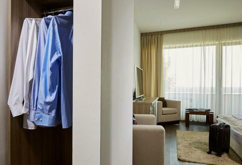 펜션 Henye Vendégház