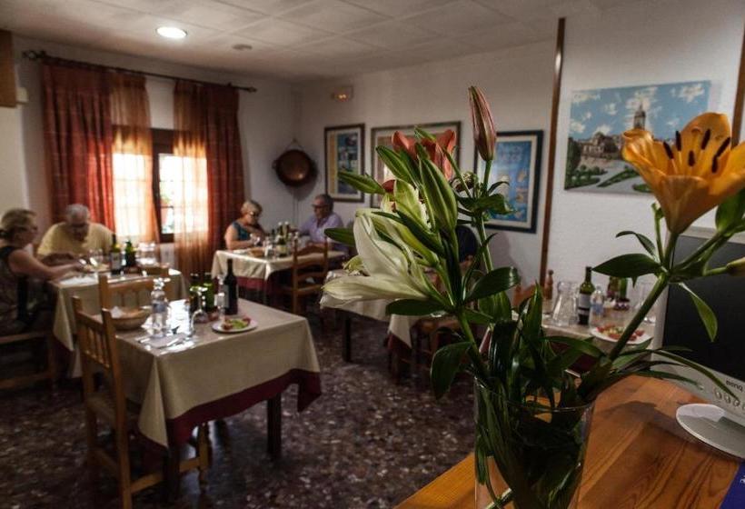 پانسیون Hostal Soledao