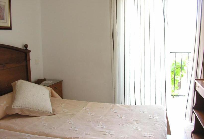 ペンション Hostal Soledao