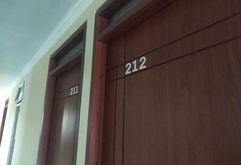 بنسيون Hostal Viyaje