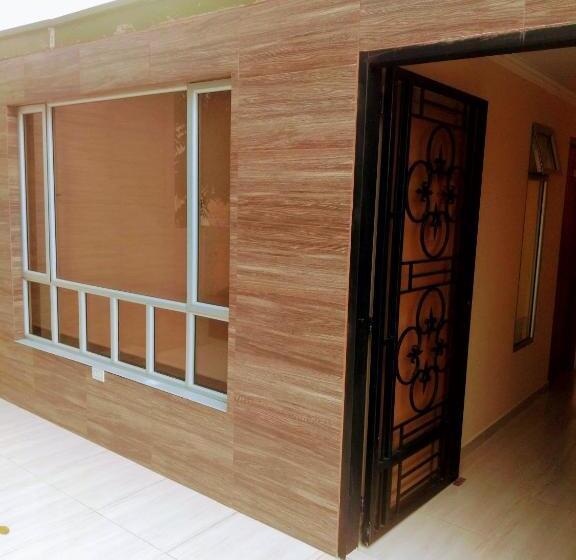 بنسيون Hostal Viyaje