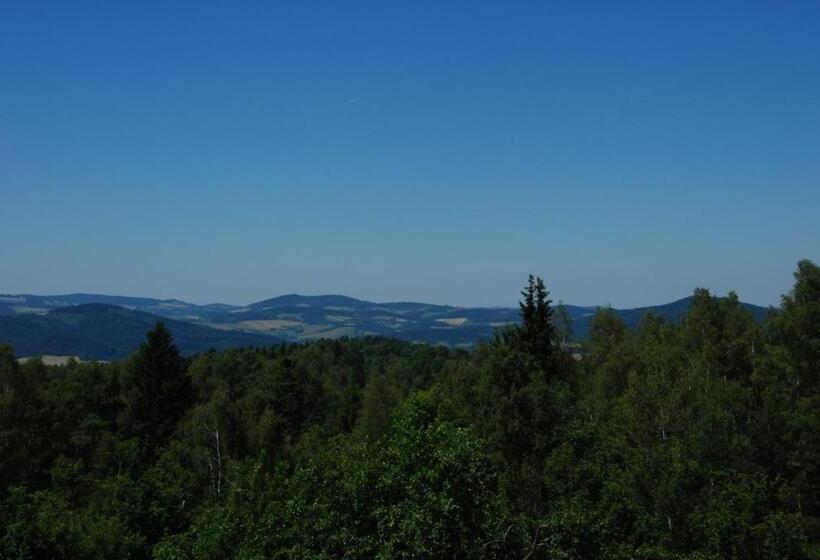 بنسيون Penzion Nadějov