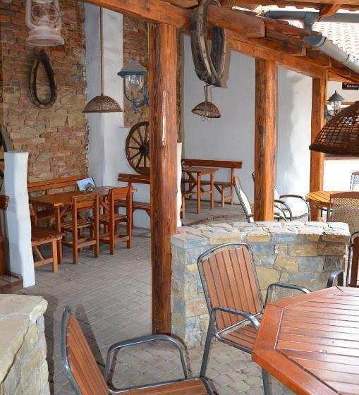 بنسيون Penzion Pod Kaštany Kvasice