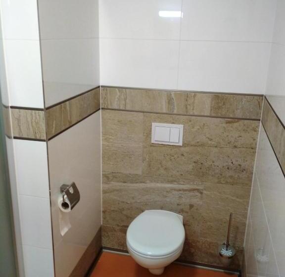 بنسيون Penzion Pod Kaštany Kvasice