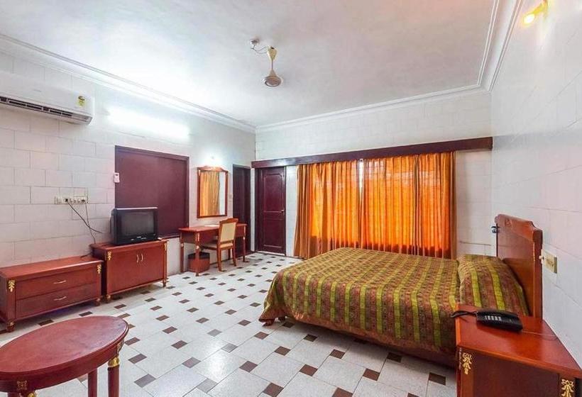 Pensão Rns Guest House