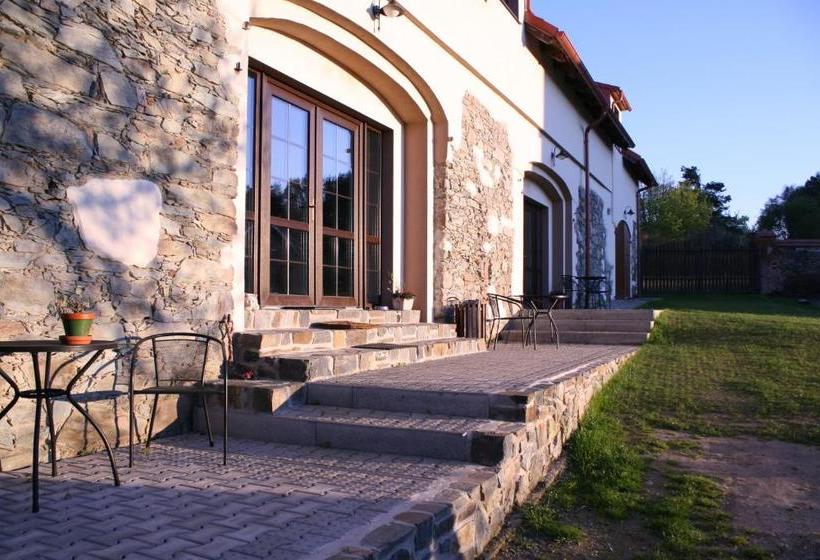 פנסיון Statek Malčany