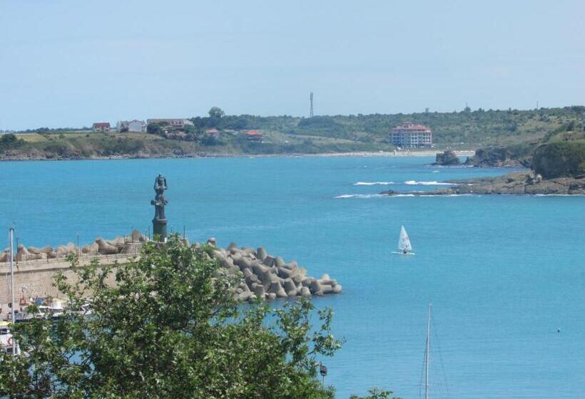 Пансион Sunhouse Rooms