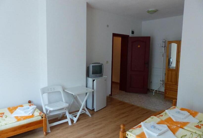 Пансион Sunhouse Rooms