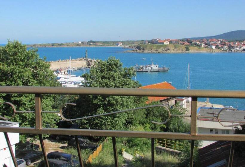 Пансион Sunhouse Rooms