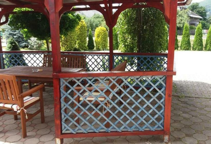 פנסיון Villa Hawaii