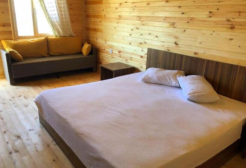 بنسيون Zambak Holiday Village