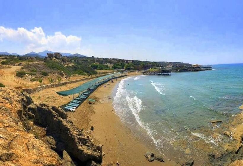 פנסיון Zambak Holiday Village