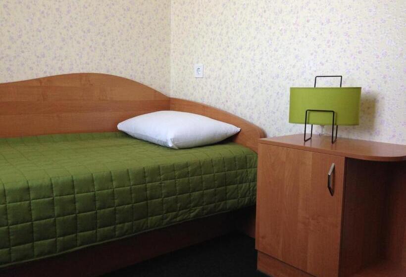 Общежитие U Fedora