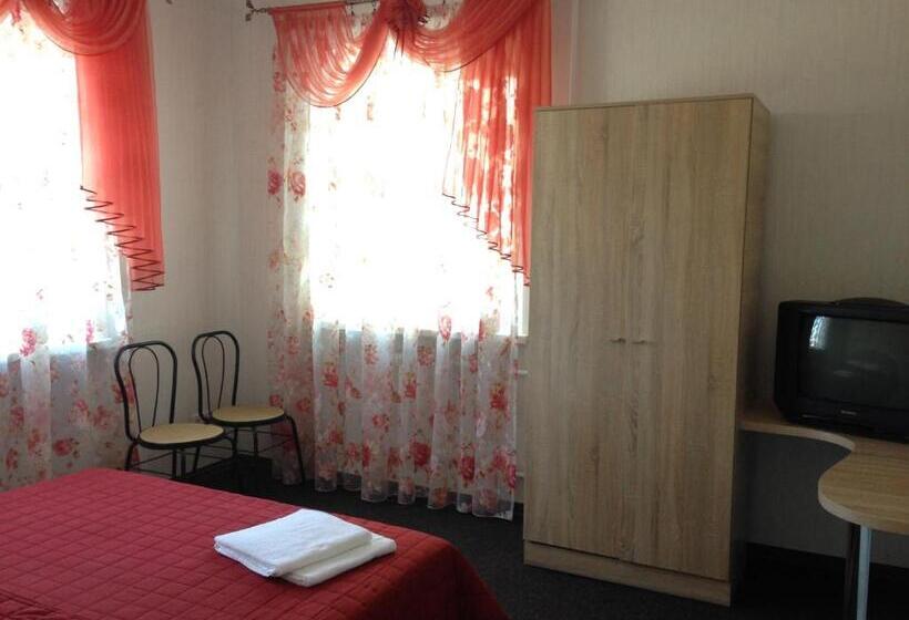 Общежитие U Fedora