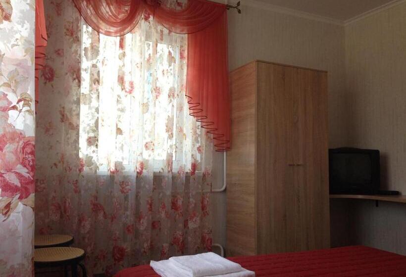 Общежитие U Fedora