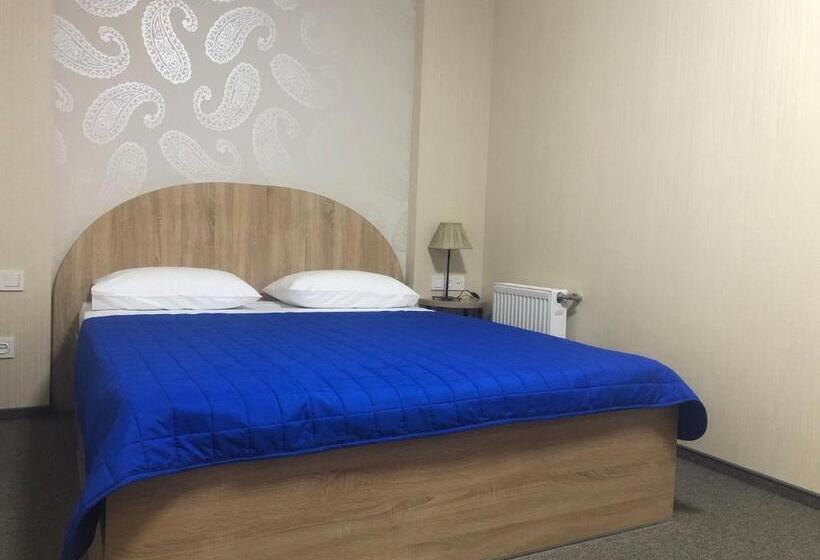 Общежитие U Fedora