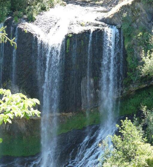 مبيت وإفطار Chambres D'hôtes La Fougeraie