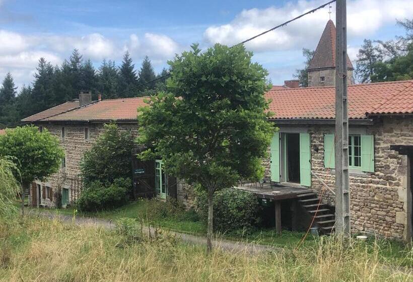 مبيت وإفطار Chambres D'hôtes La Fougeraie