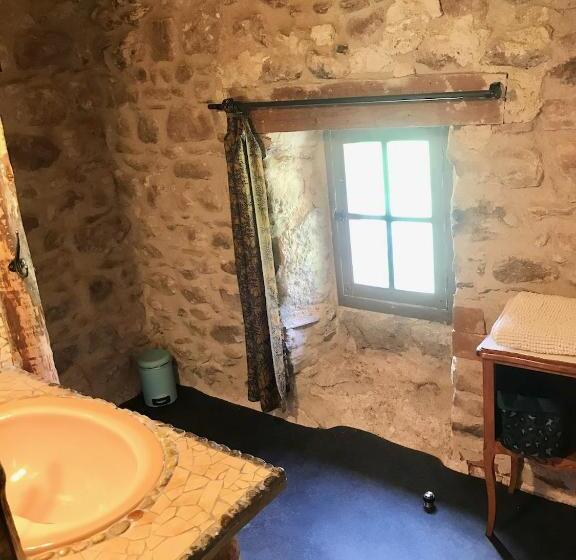مبيت وإفطار Chambres D'hôtes La Fougeraie